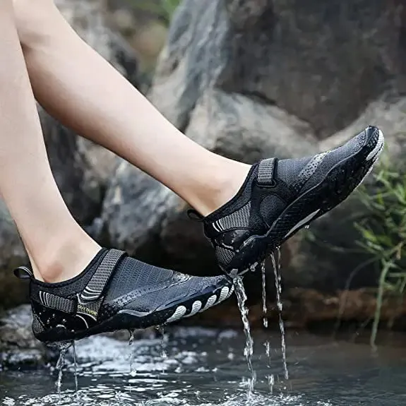 Breathing Double Buckles Water Shoes - SD2.0