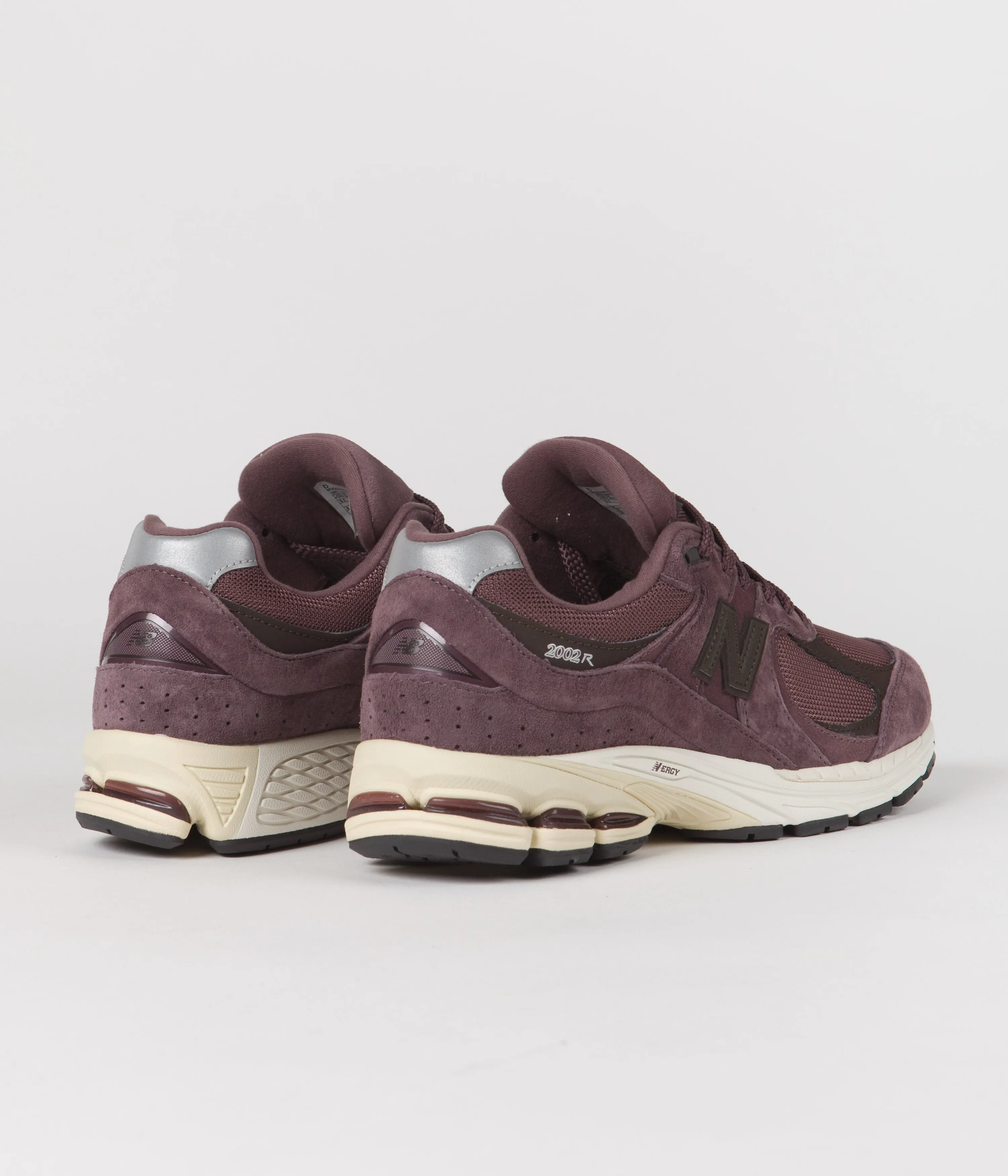 New Balance 2002R Shoes - Truffle