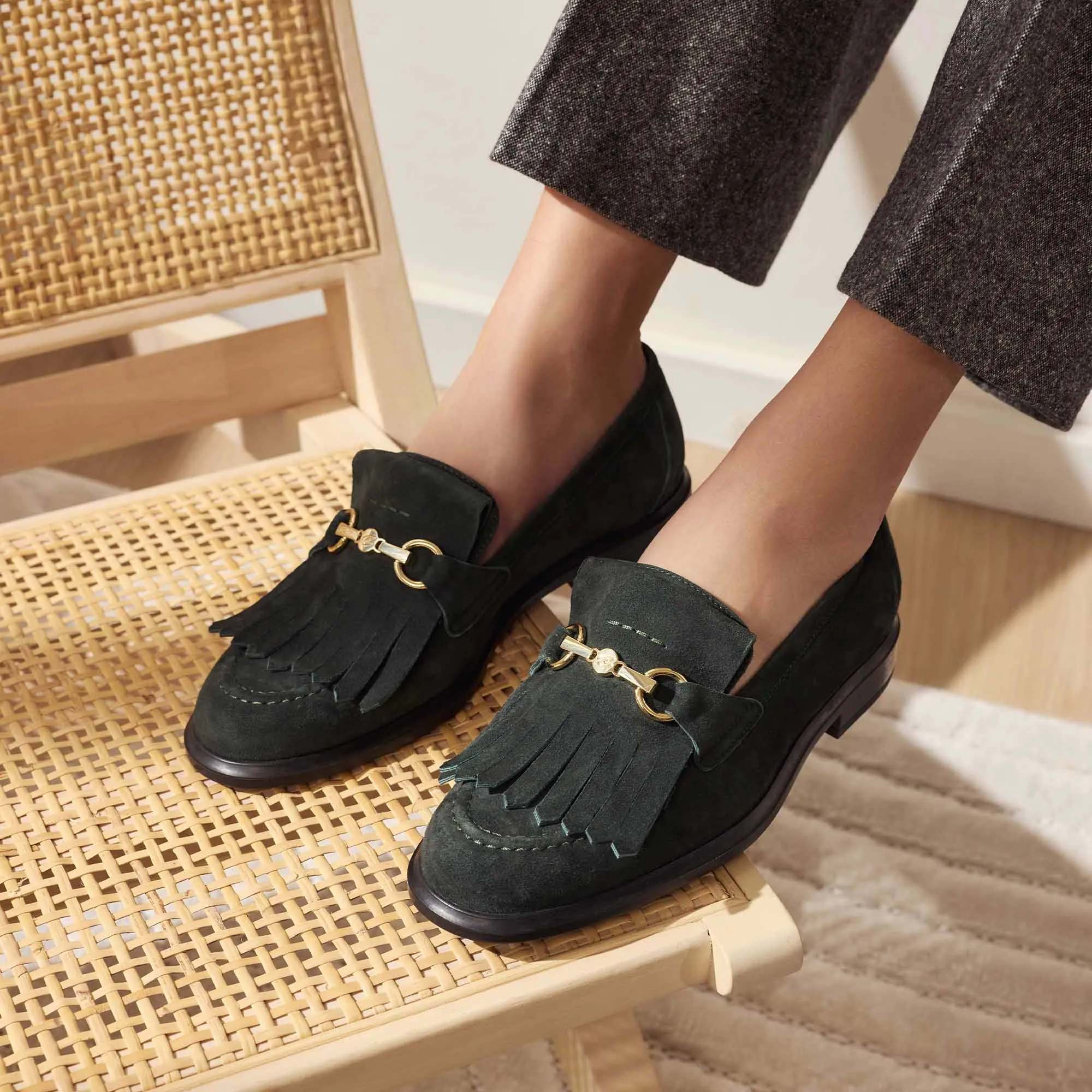 Vendôme Lave dark green suede loafers