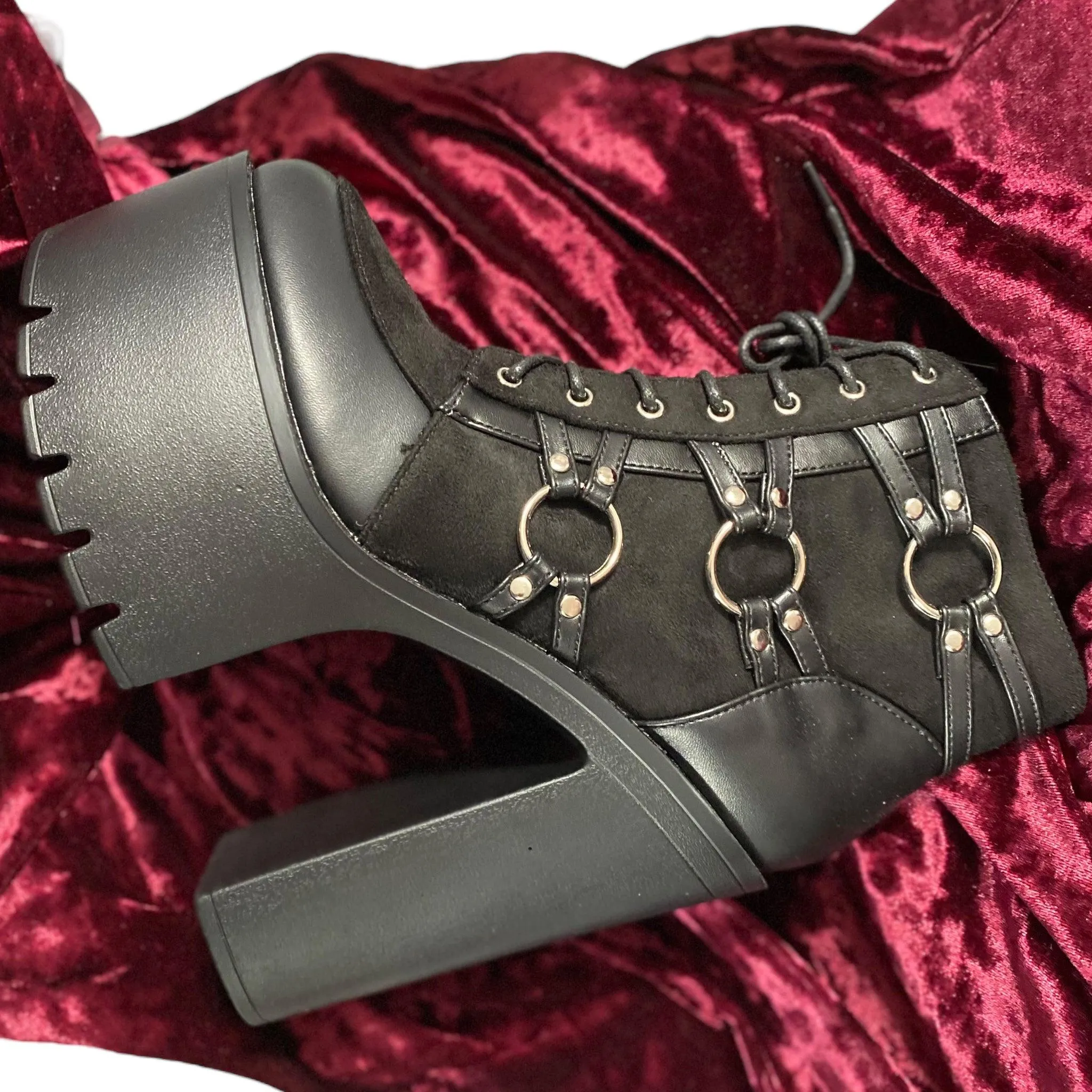 Widow's Combat Heel Platform Boots