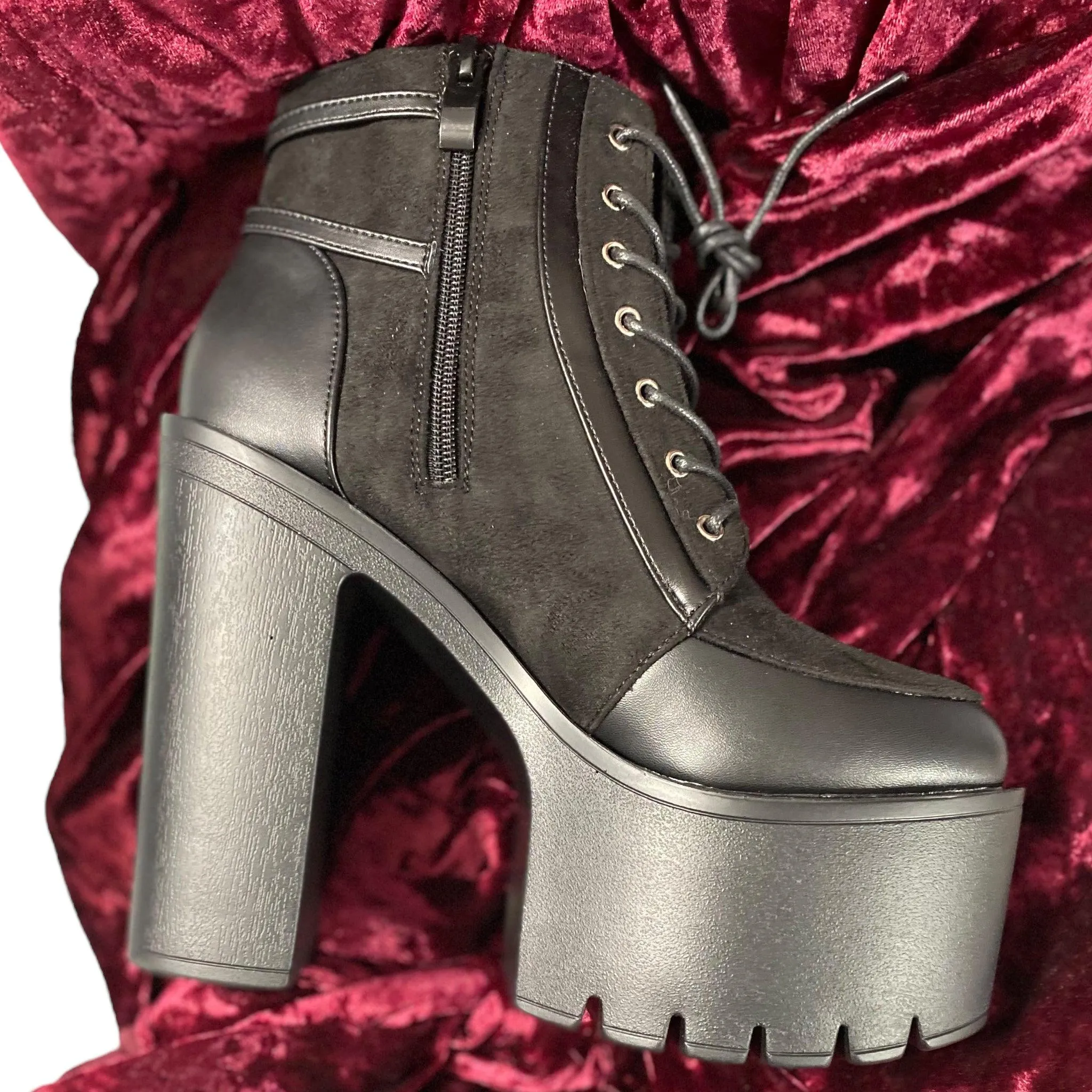 Widow's Combat Heel Platform Boots